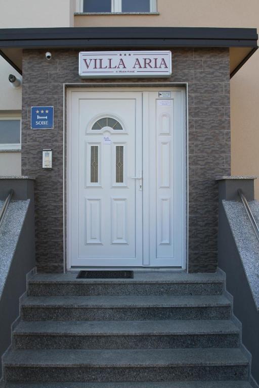 Rooms Villa Aria Сесвете Екстериор снимка