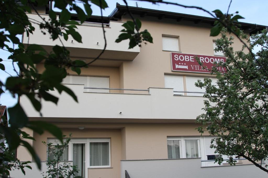 Rooms Villa Aria Сесвете Екстериор снимка