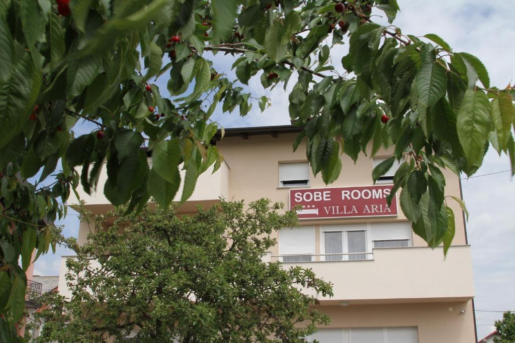 Rooms Villa Aria Сесвете Екстериор снимка